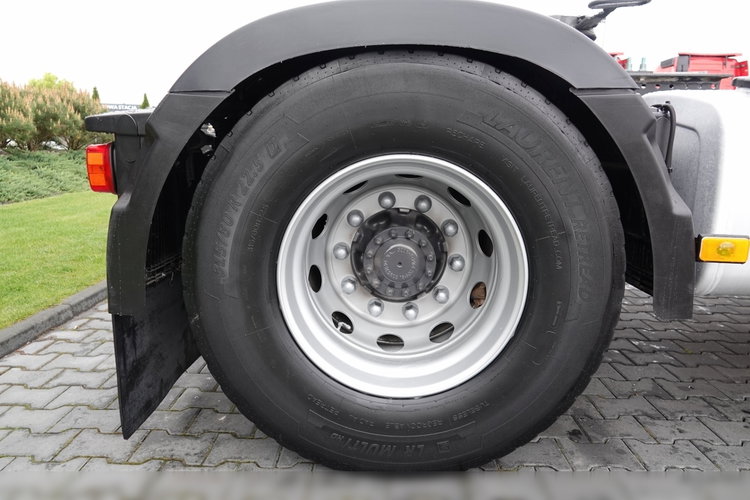 Volvo FH 500 / NISKA KABINA / HYDRAULIKA / PO KONTRAKCIE SERWISOWYM zdjęcie 21