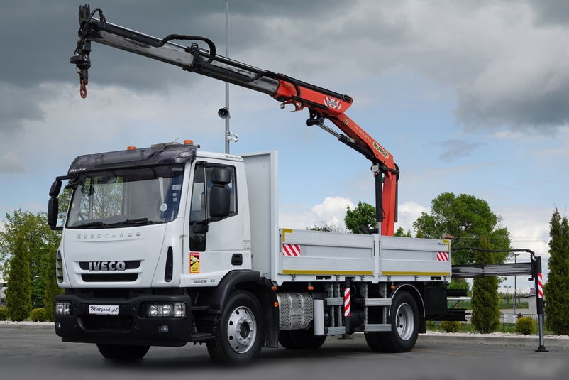 samochód ciężarowy Iveco zdjęcie 1