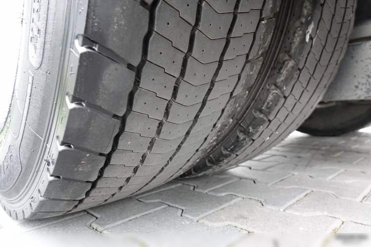 Mercedes ACTROS 1843 / RETARDER / ALUFELGI /  EURO 6 / SPROWADZONY zdjęcie 19