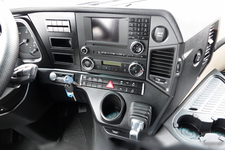 Mercedes ACTROS 1843 / RETARDER / ALUFELGI /  EURO 6 / SPROWADZONY zdjęcie 28