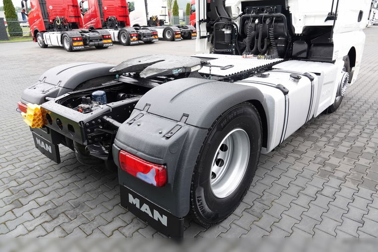 MAN TGX 18.510 / RETARDER / PEŁNY ADR  / SPROWADZONY / PO KONTRAKCIE SERWISOWYM zdjęcie 16