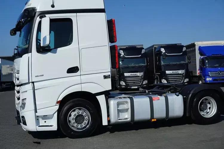 Mercedes ACTROS / 1848 / EURO 6 / ACC / PEŁNY ADR / zdjęcie 26