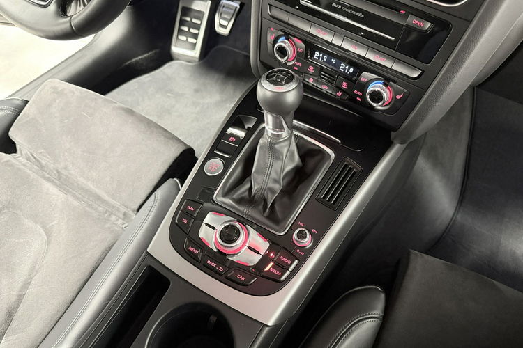 Audi A5 1.8 TFSi 170PS LIFT S-LINE Navi MMI Klimatronic KeyLessG BiXenon SPORT zdjęcie 27
