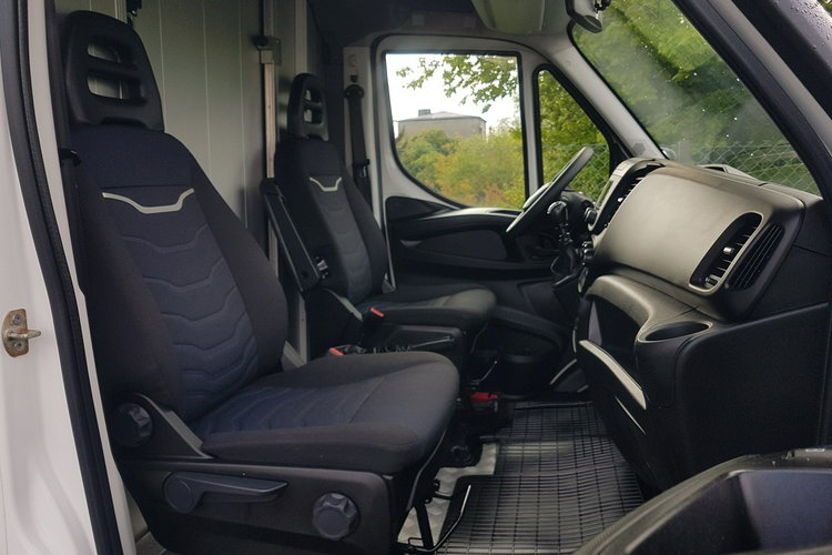 Iveco Daily KONTENER NISKOPODŁOGOWY 4.43x2.23x2.42 SKLEP BAR FOODTRUCK KAMPER AC zdjęcie 8