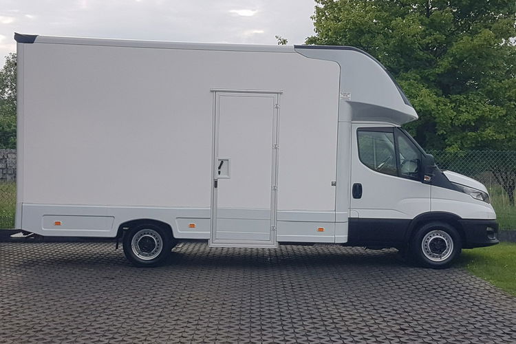 Iveco Daily KONTENER NISKOPODŁOGOWY 4.43x2.23x2.42 SKLEP BAR FOODTRUCK KAMPER AC zdjęcie 12