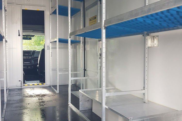 Iveco Daily KONTENER NISKOPODŁOGOWY 4.43x2.23x2.42 SKLEP BAR FOODTRUCK KAMPER AC zdjęcie 27
