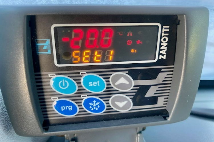 Fiat Doblo SALON PL / MROŻNIA - CHŁODNIA -20st.C / DŁUGI / 95 tys.km / GWARANCJA zdjęcie 16