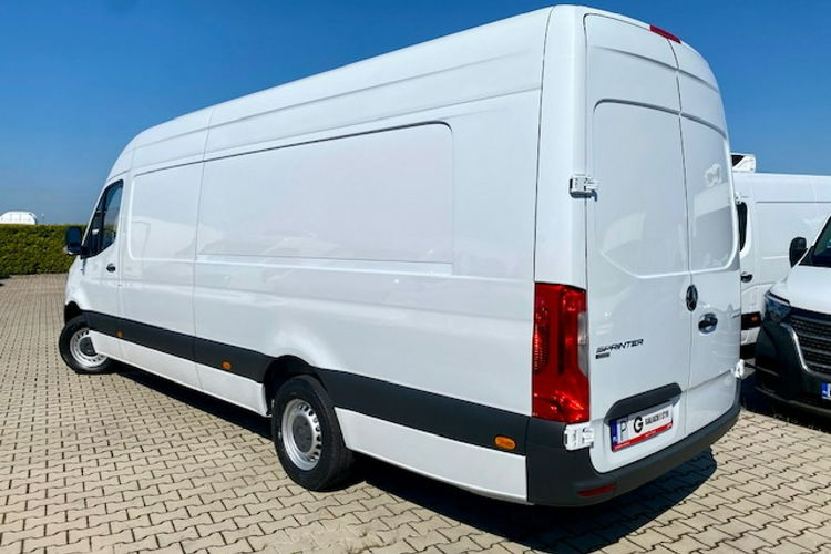 Mercedes Sprinter Salon Polska / Extra długi / 2.2 Cdi 163 KM / Klimatronic / Gwarancja zdjęcie 4