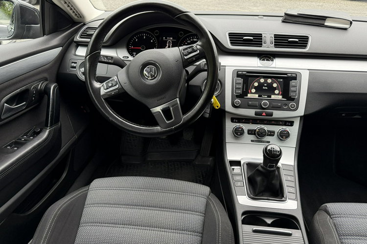 Volkswagen CC . Ksenon. Nawigacja zdjęcie 16