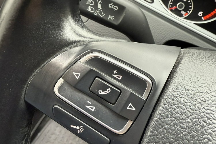 Volkswagen CC . Ksenon. Nawigacja zdjęcie 21