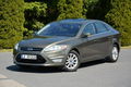 samochód osobowy Ford zdjęcie 2