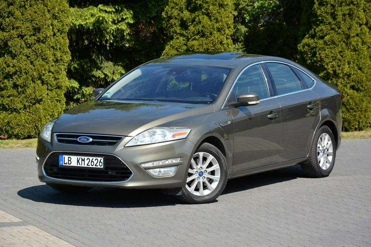 Ford Mondeo Hatchback Titanium Ledy Blis Szyber Navi Convers 2xParkt Wentylacja zdjęcie 2