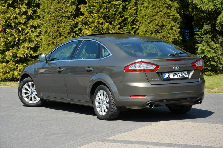 Ford Mondeo Hatchback Titanium Ledy Blis Szyber Navi Convers 2xParkt Wentylacja zdjęcie 6