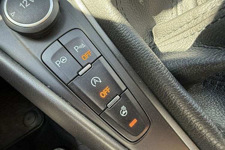 Ford Focus Bardzo zadbany - oryginalny przebieg - 100% bezwypadkowy zdjęcie 31