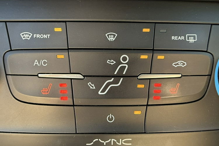 Ford Focus Bardzo zadbany - oryginalny przebieg - 100% bezwypadkowy zdjęcie 32