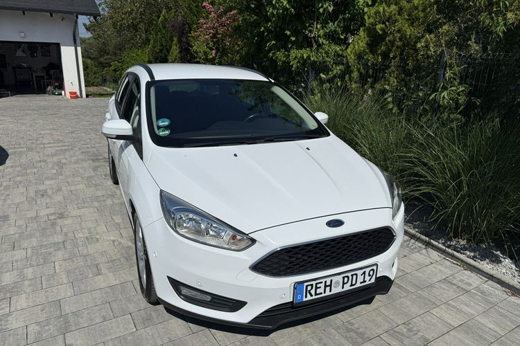 Ford Focus Bardzo zadbany - oryginalny przebieg - 100% bezwypadkowy zdjęcie 38