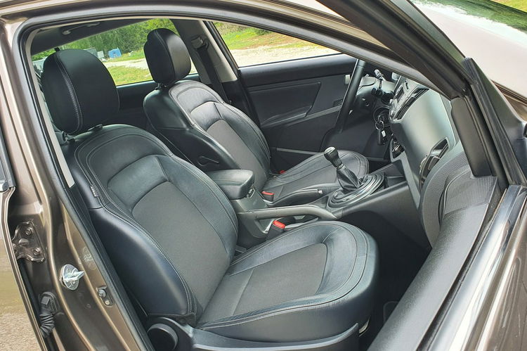 Kia Sportage 2.0 163KM # L # Bogate Wyposażenie # Serwis do Końca # Super Stan zdjęcie 7