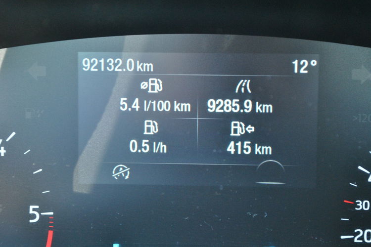 Focus Kombi Connected 1, 5 EcoBlue 120KM ASO Forda Gwarancja zdjęcie 24