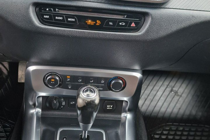 Mercedes Klasa X X-Klasa X 250d 4MATIC, model 2018 r kamera 360. hak, LED, ciężarowy zdjęcie 20