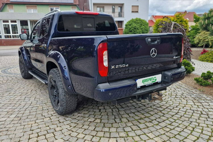 Mercedes Klasa X X-Klasa X 250d 4MATIC, model 2018 r kamera 360. hak, LED, ciężarowy zdjęcie 3