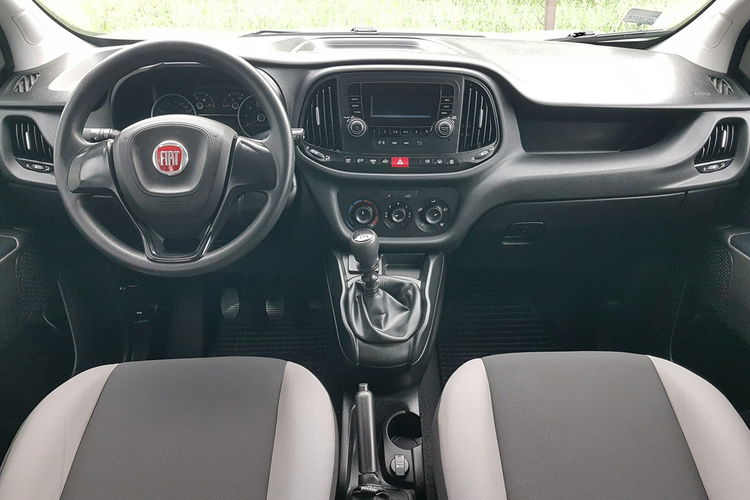 Fiat Doblo MAXI 5 OSÓB DŁUGI KLIMA 6-BIEGÓW KRAJOWY I-WŁAŚCICIEL FAKTURA VAT zdjęcie 27
