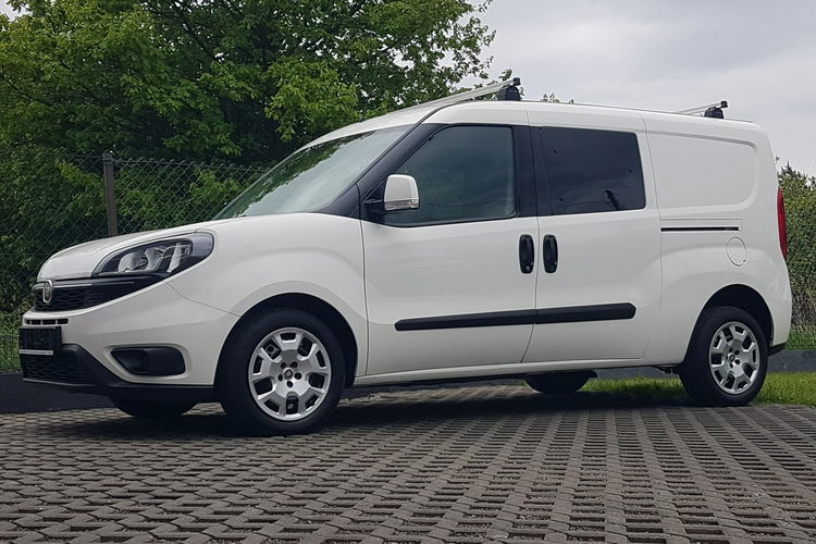 Fiat Doblo MAXI 5 OSÓB DŁUGI KLIMA 6-BIEGÓW KRAJOWY I-WŁAŚCICIEL FAKTURA VAT zdjęcie 37