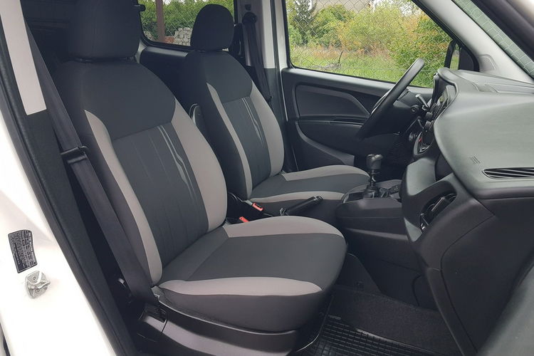 Fiat Doblo MAXI 5 OSÓB DŁUGI KLIMA 6-BIEGÓW KRAJOWY I-WŁAŚCICIEL FAKTURA VAT zdjęcie 8