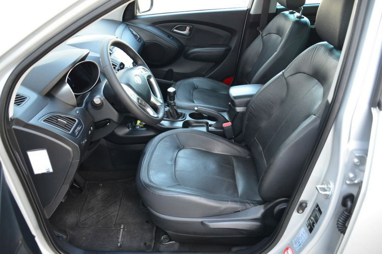 Hyundai ix35 Zarejestrowany 2.0i DOHC 163KM Serwis Panorama Navi Skóra Keyless go zdjęcie 19