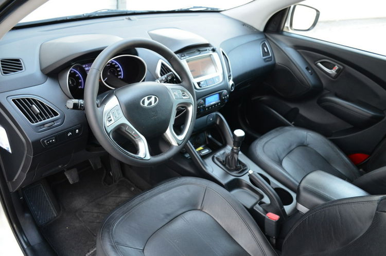 Hyundai ix35 Zarejestrowany 2.0i DOHC 163KM Serwis Panorama Navi Skóra Keyless go zdjęcie 20