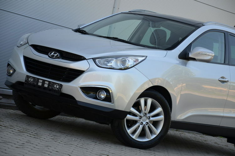 Hyundai ix35 Zarejestrowany 2.0i DOHC 163KM Serwis Panorama Navi Skóra Keyless go zdjęcie 4