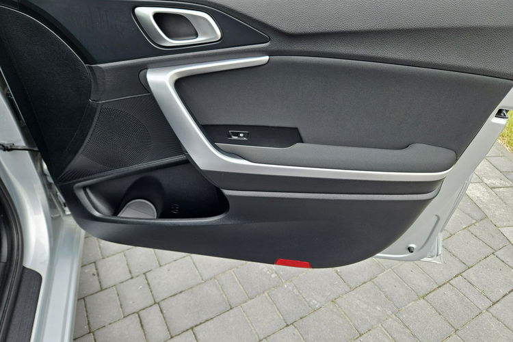 Kia Cee'd I WŁ. Salon PL, Bezwypadkowy, Gwarancja producenta do lutego 2028 roku. zdjęcie 21