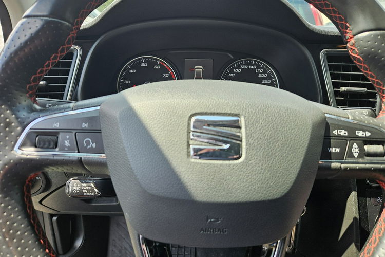 Seat Leon Niski przebieg / Nawigacja / Klimatronic / Tempomat / 6 biegów zdjęcie 21