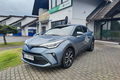 samochód osobowy Toyota zdjęcie 3