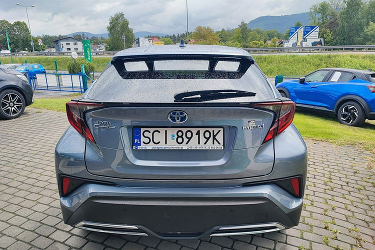 Toyota C-HR 2.0 Hybrid zdjęcie 5