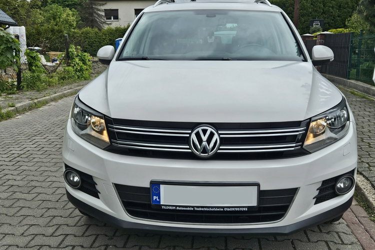 Volkswagen Tiguan Panorama dach / Podgrzewane fotele / Klima / Tempomat zdjęcie 2