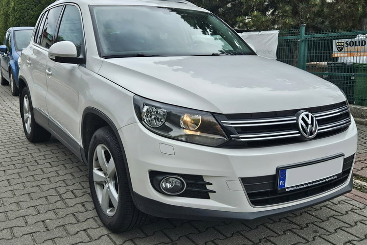 Volkswagen Tiguan Panorama dach / Podgrzewane fotele / Klima / Tempomat zdjęcie 3