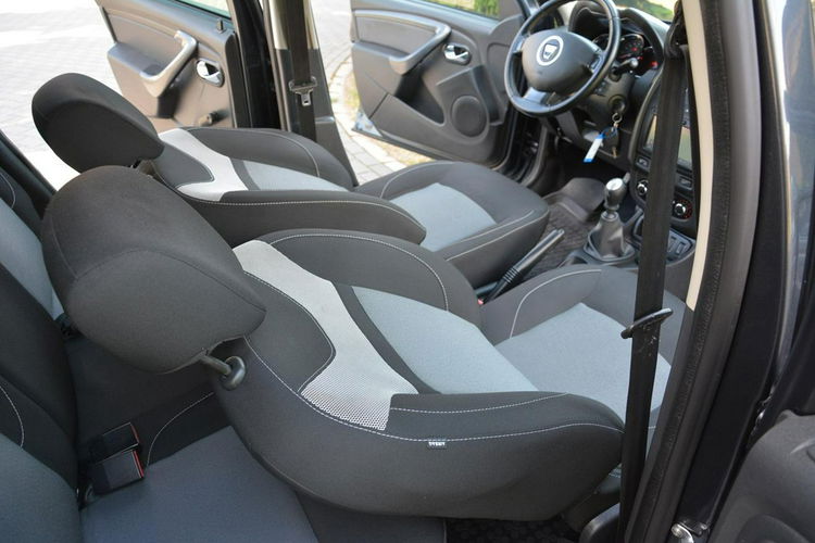 Dacia Duster 1.2TeC(125KM) Lift Duza Navi Grzane fotele 1-ręce Oryginał zdjęcie 18