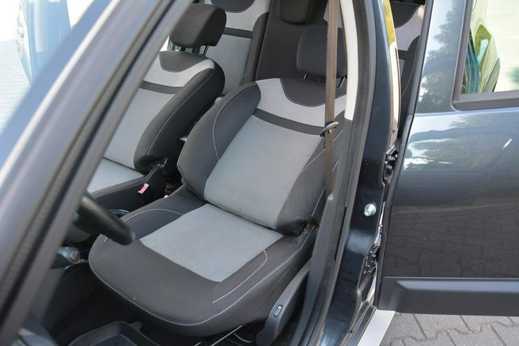 Dacia Duster 1.2TeC(125KM) Lift Duza Navi Grzane fotele 1-ręce Oryginał zdjęcie 22
