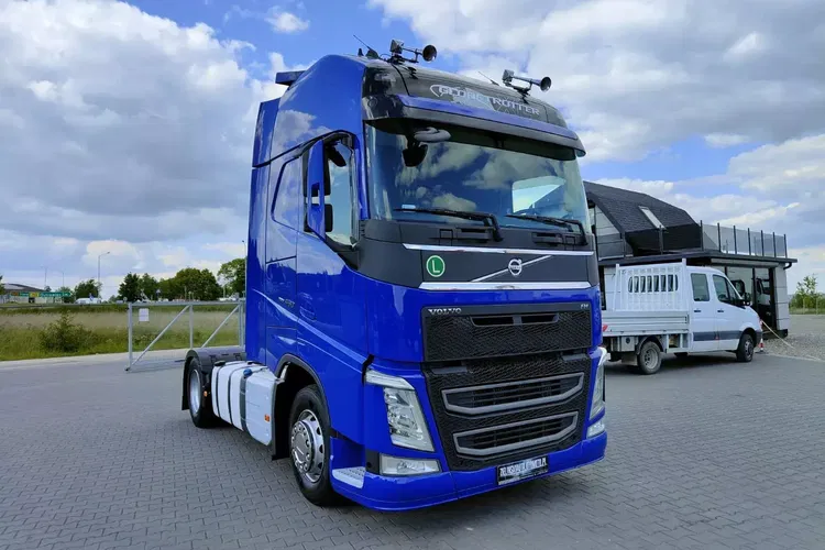 Volvo FH4 460 / EURO 6 / AUTOMAT / STANDARD / IDEALNY STAN / zdjęcie 13