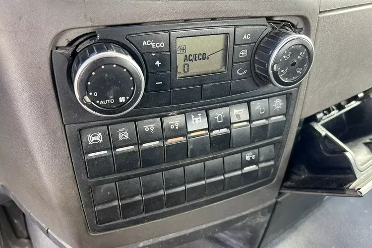 MAN TGS 28.360 6x2 Najazd Hydrauliczny Laweta Ciężarowa zdjęcie 30