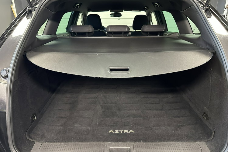 Astra Opel Astra K Kombi 1.4 T Ciemny sufit Duża Navi REJ PL Gwarancja Raty zdjęcie 19