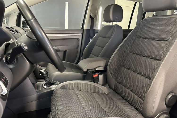 Volkswagen Touran VW Touran 1.6 TDI DSG Navi Kamera Xenon Led Opłaty Gwarancja Raty zdjęcie 14