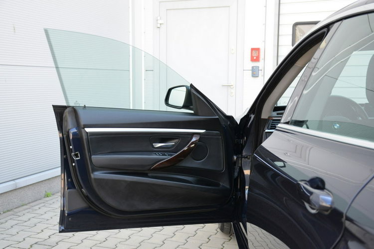 BMW 3GT Opłacona 2.0i 184KM Serwis Bi-xenon Skóra Pamięci el.klapa zdjęcie 23