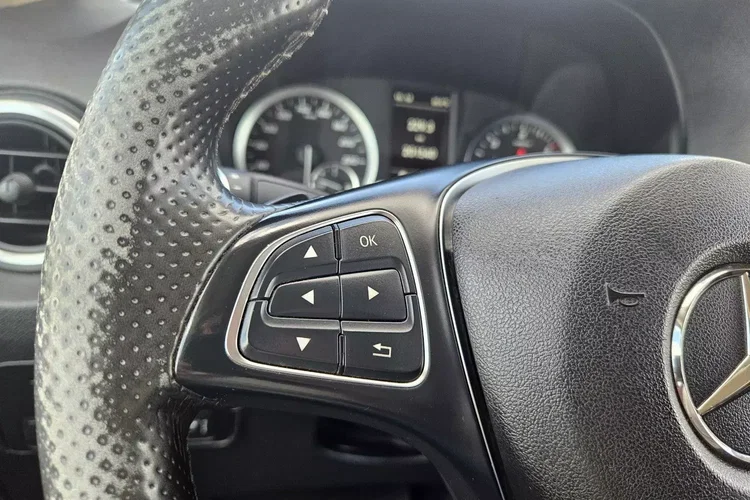 Mercedes Vito ExtraLong 59999zł Netto 2.2 Cdi/136KM zdjęcie 19