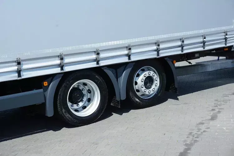 MAN TGX / 24.470 / ACC / EURO 6 / ZESTAW PRZEJAZDOWY 120 M3 zdjęcie 18