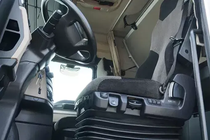 MAN TGX / 24.470 / ACC / EURO 6 / ZESTAW PRZEJAZDOWY 120 M3 zdjęcie 7