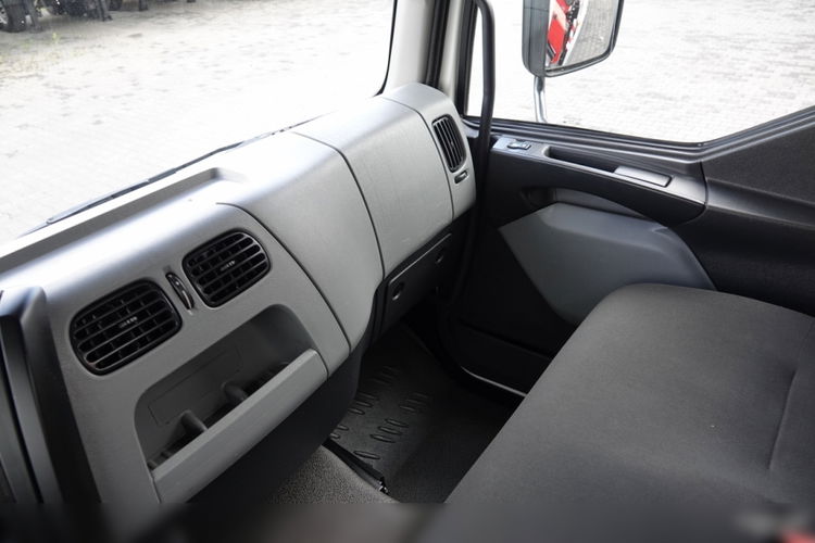 Renault D 210 /  4X2 / SKRZYNIOWY 5 M + HDS PALFINGER PK 8.501 SLD A / UDŹWIG 5 580G / STEROWANIE RADIOWE / ROTATOR / SPROWADZONY zdjęcie 35