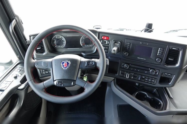 Scania R 450 / OPONY 100% / 2021 ROK / ZESTAW / FIRANKA / MULDA DO STALI 9 M / DACH PODNOSZONY DO JAZDY 3 poziomy / COILMULDA / 2021 ROK / STANDARD / OŚ PODNOSZONA zdjęcie 37