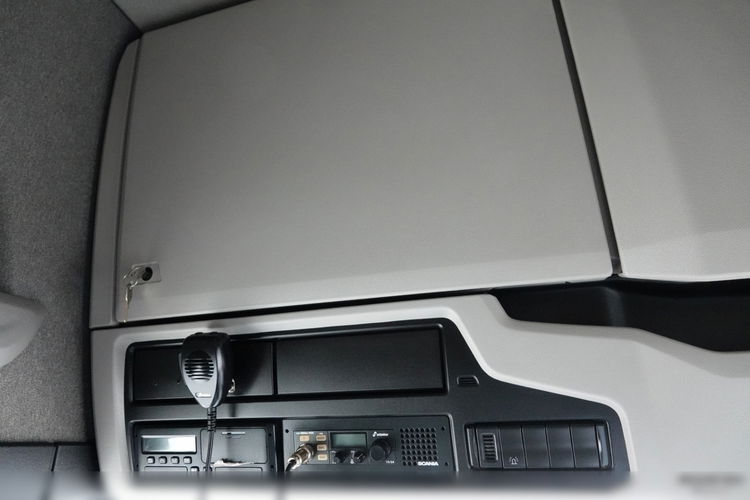 Scania R 450 / OPONY 100% / 2021 ROK / ZESTAW / FIRANKA / MULDA DO STALI 9 M / DACH PODNOSZONY DO JAZDY 3 poziomy / COILMULDA / 2021 ROK / STANDARD / OŚ PODNOSZONA zdjęcie 41