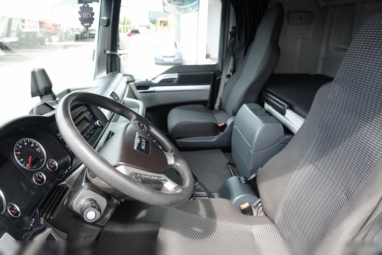 MAN TGM 18.290 / 6x2 / FIRANKA - 8.9 m / SOLÓWKA  / WECON / UAL / PO KONTRAKCIE SERWISOWYM / EURO 6 zdjęcie 32
